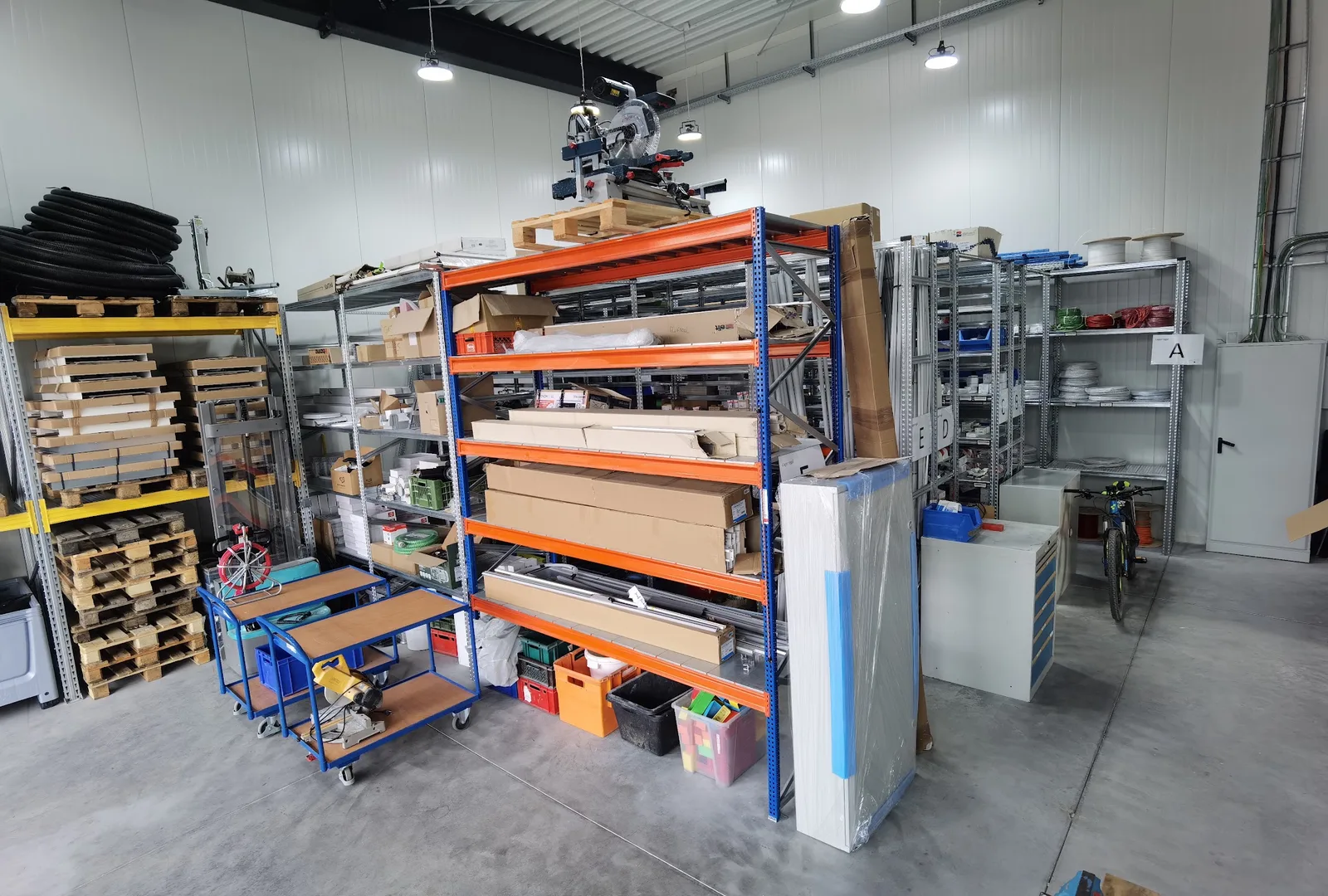 Lager und Werkstatt von Volt & Watt